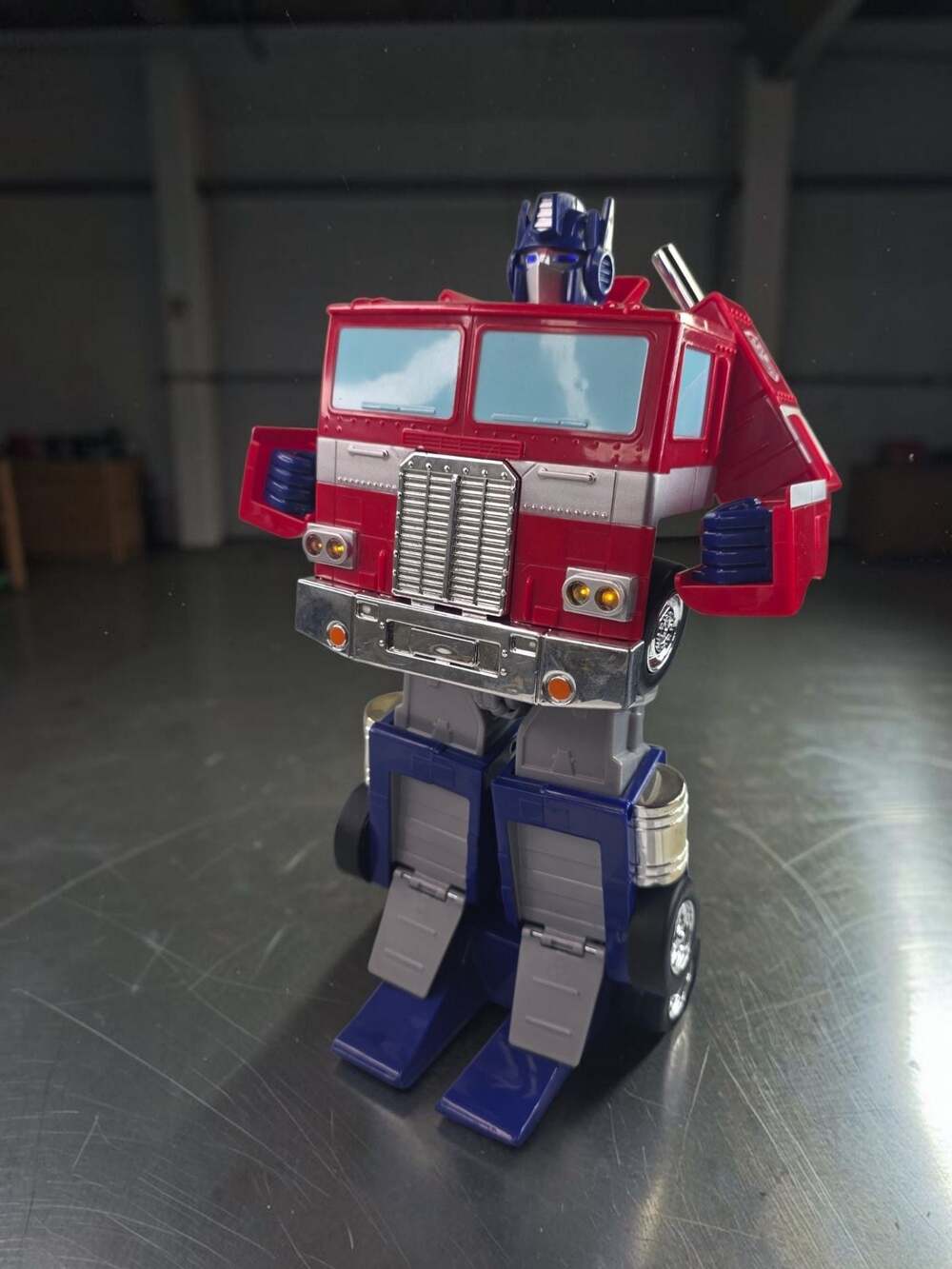 Jada Toys Transformers Optimus Prime Converting RC Remote Control Vehicle
